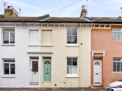 3 bedroom terraced house for sale in Holland Street, Hanover, Brighton BN2 9WB, BN2