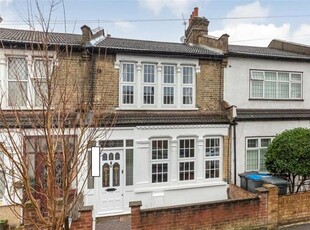 3 Bedroom Terraced House For Sale In London