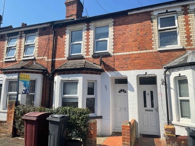 3 bedroom terraced house for sale Reading, RG30 2UX