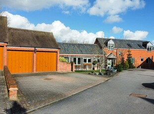 4 bedroom barn conversion for sale in Green Farm Court, Anstey, Leicester, LE7