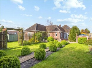 4 Bedroom Bungalow For Sale In Pewsey, Wiltshire