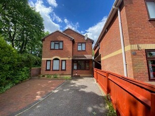 4 bedroom detached house for rent in Coulson Walk, Kingswood, Bristol, BS15