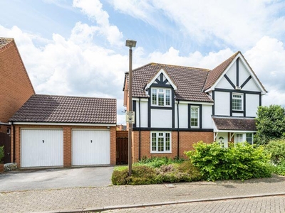 4 bedroom detached house for sale in Mayditch Place, Bradwell Common, Milton Keynes, MK13