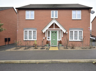 4 bedroom detached house for sale in Wheelband Way, Scraptoft, Leicester, LE7