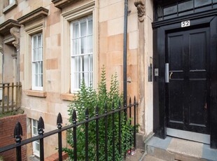 4 bedroom flat for rent in Buccleuch Street, Garnethill, Glasgow, G3