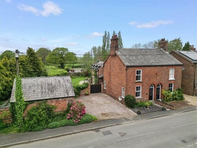 4 Bedroom House Comberbach Cheshire