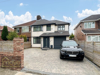 4 bedroom semi-detached house for sale in Hillfoot Avenue, Hunts Cross, Liverpool, L25