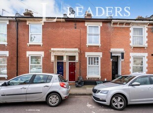 4 bedroom terraced house for rent in Telephone Road, Southsea, PO4