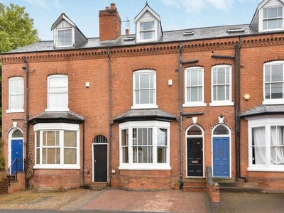 4 bedroom terraced house for sale in Lonsdale Road, Harborne, B17