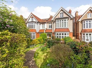 5 Bedroom House For Sale In London