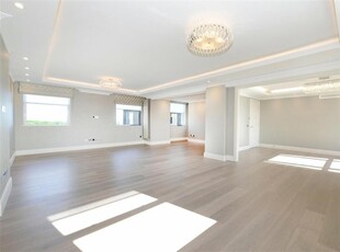 5 bedroom penthouse for rent in St. Johns Wood Park, London, NW8