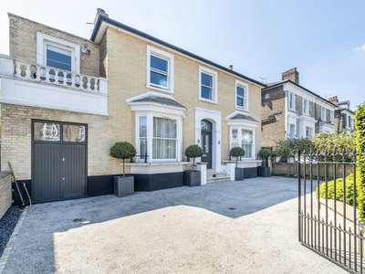 5 bedroom property for sale in The Grove, Ealing, W5