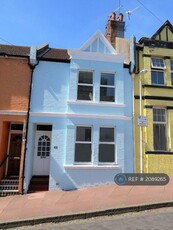 5 bedroom terraced house for rent in Blaker Street, Brighton, BN2
