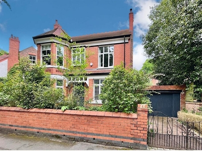 6 bedroom detached house for sale in Clayton Avenue, Didsbury, M20