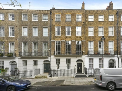 6 bedroom terraced house for sale in John Street, London, WC1N