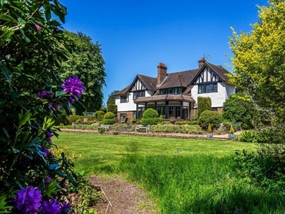 7 Bedroom Detached House For Sale In Godalming, Surrey
