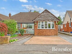 Bungalow for sale in St Marys Avenue, Shenfield CM15