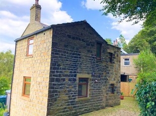 Cottage to rent in Hardgate Lane, Cross Roads, Keighley BD21