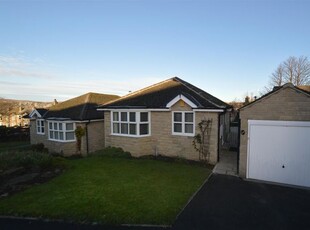 Detached bungalow to rent in Little Cote, Thackley, Bradford BD10