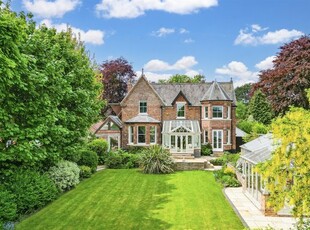 Detached house for sale in Alexandra Park, Nottinghamshire NG3
