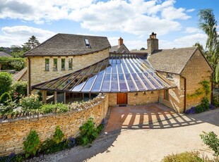 Detached house for sale in Bayliss Yard, Sheep Street, Charlbury, Chipping Norton OX7
