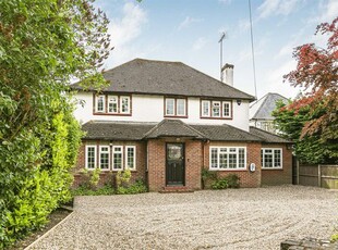 Detached house for sale in Christchurch Crescent, Radlett WD7