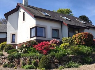 Detached house for sale in Gorseddfa, Criccieth, Gwynedd LL52