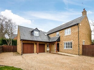 Detached house for sale in Hartshill Close, Bloxham OX15