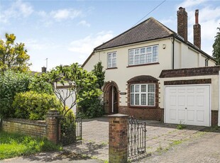 Detached house for sale in Newgatestreet Road, Goffs Oak, Hertfordshire EN7