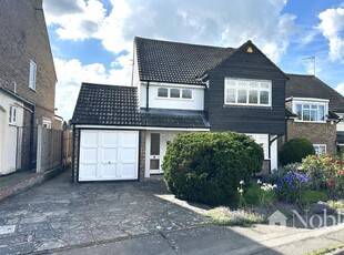 Detached house for sale in Park Meadow, Doddinghurst, Brentwood CM15