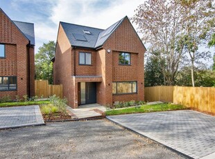 Detached house for sale in Southways Close, Borough Green, Sevenoaks TN15