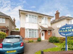 Detached house for sale in Victoria Avenue, Bournemouth BH9
