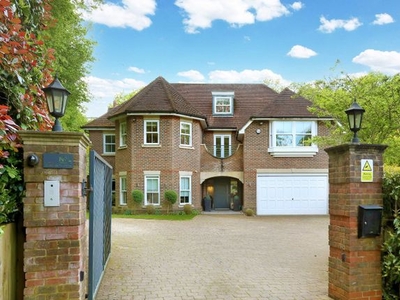 Detached house to rent in Burgess Wood Grove, Beaconsfield HP9