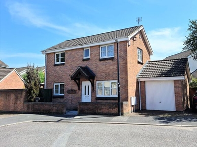 Detached house to rent in Charlock Close, Weston-Super-Mare BS22