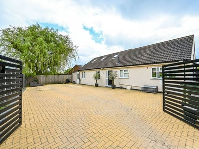 Detached house to rent in Clay Lane GU4, Jacobs Well, Guildford,