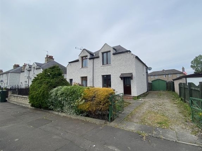 Detached house to rent in Florence Place, Perth PH1