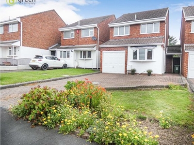 Detached house to rent in Stephenson Close, Glascote, Tamworth B77