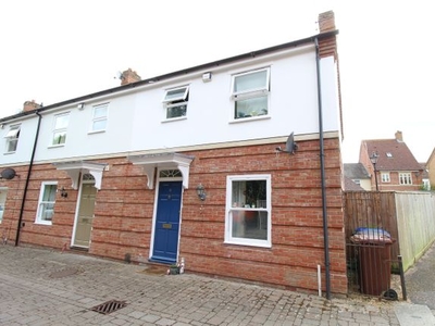 End terrace house to rent in Corsbie Close, Bury St. Edmunds IP33