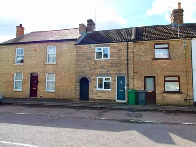 End terrace house to rent in High Street, Eye, Peterborough PE6