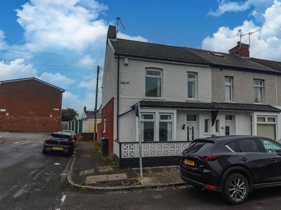 End terrace house to rent in Lionel Road, Canton, Cardiff CF5