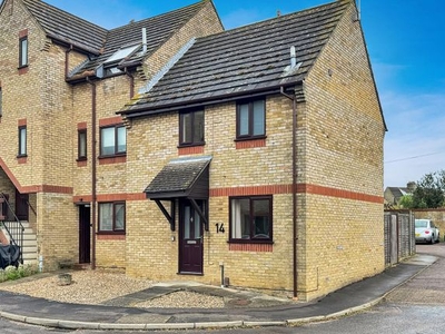 End terrace house to rent in St. Martins Walk, Ely CB7