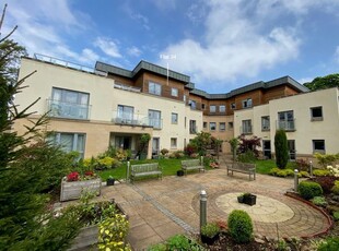 Flat for sale in Muirs, Kinross KY13