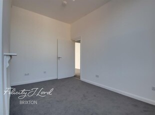 Flat share for rent in Electric Avenue, Brixton., SW9