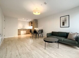 Flat to rent in Block E, Victoria Riverside, Leeds LS10
