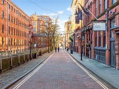 Flat to rent in Canal Street, Manchester M1