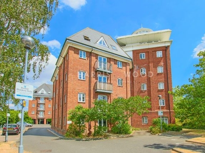 Flat to rent in Hardie's Point, Colchester, Essex CO2