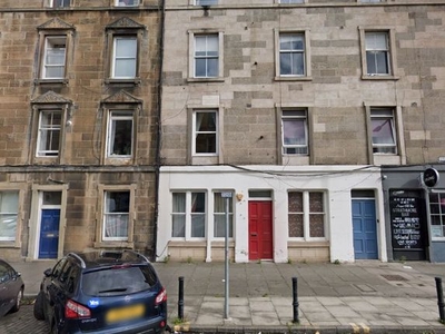Flat to rent in Iona Street, Leith, Edinburgh EH6