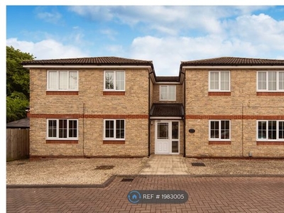 Flat to rent in Keogh House, Swindon SN2