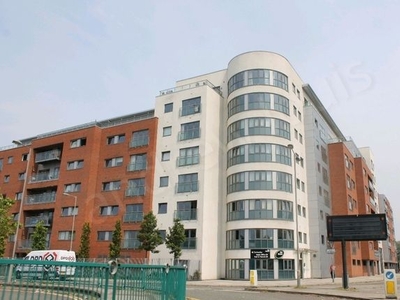 Flat to rent in Leeds Street, The Reach L3