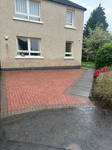 Flat to rent in Lounsdale Drive, Paisley, Renfrewshire PA2